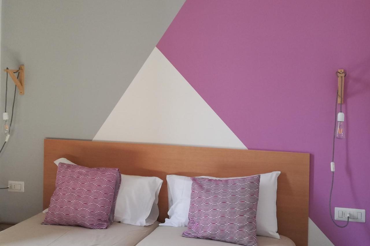 Hotel Elandra Бордихера Екстериор снимка